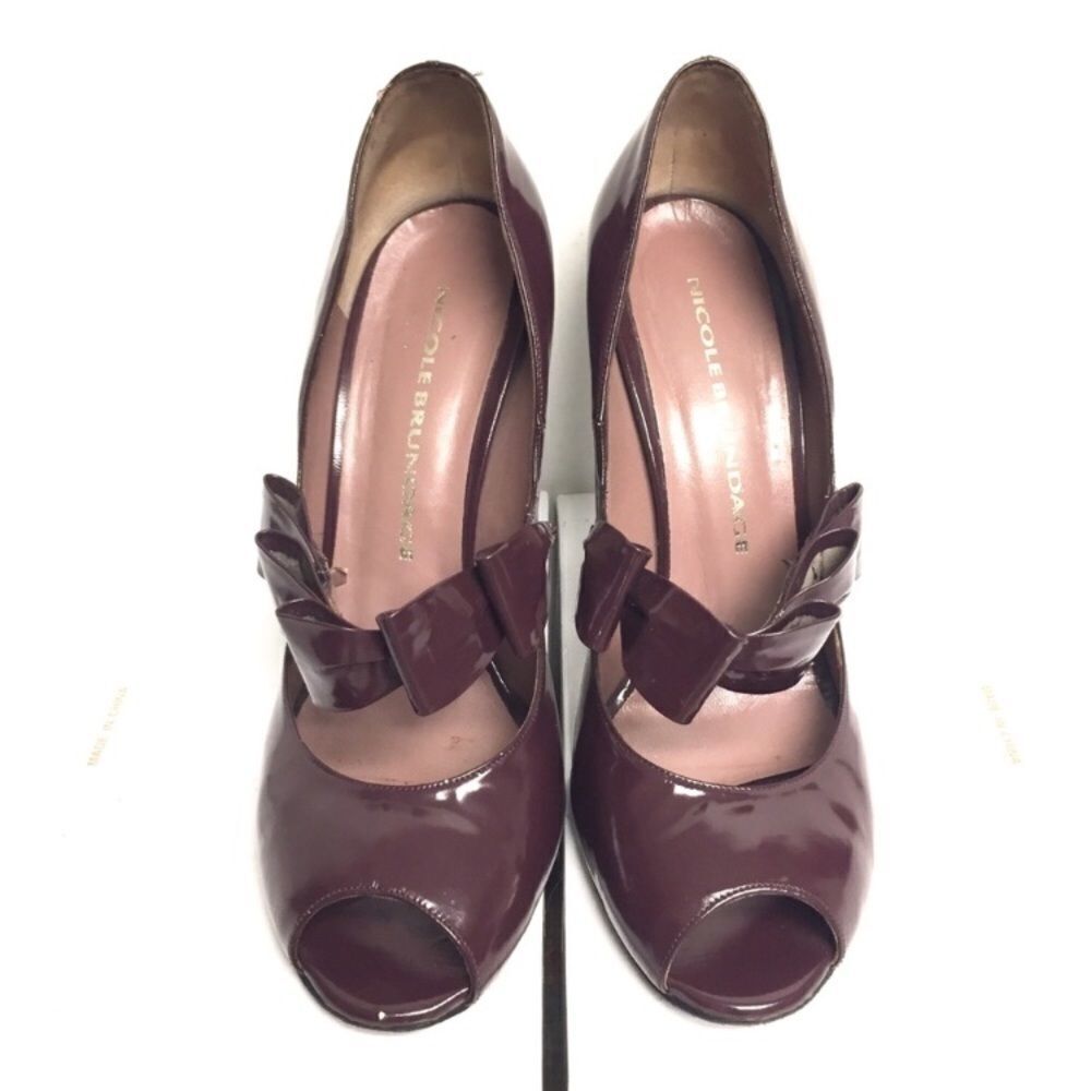 NICOLE BRUNDAGE Patent Leather Peep Toe Pumps 9 - Picture 4 of 7